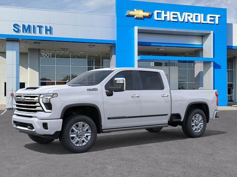 New 2026 Chevrolet Silverado 2500 High Country image 2