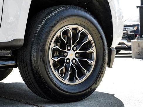 Used 2019 Chevrolet Colorado W/T RWD image 48