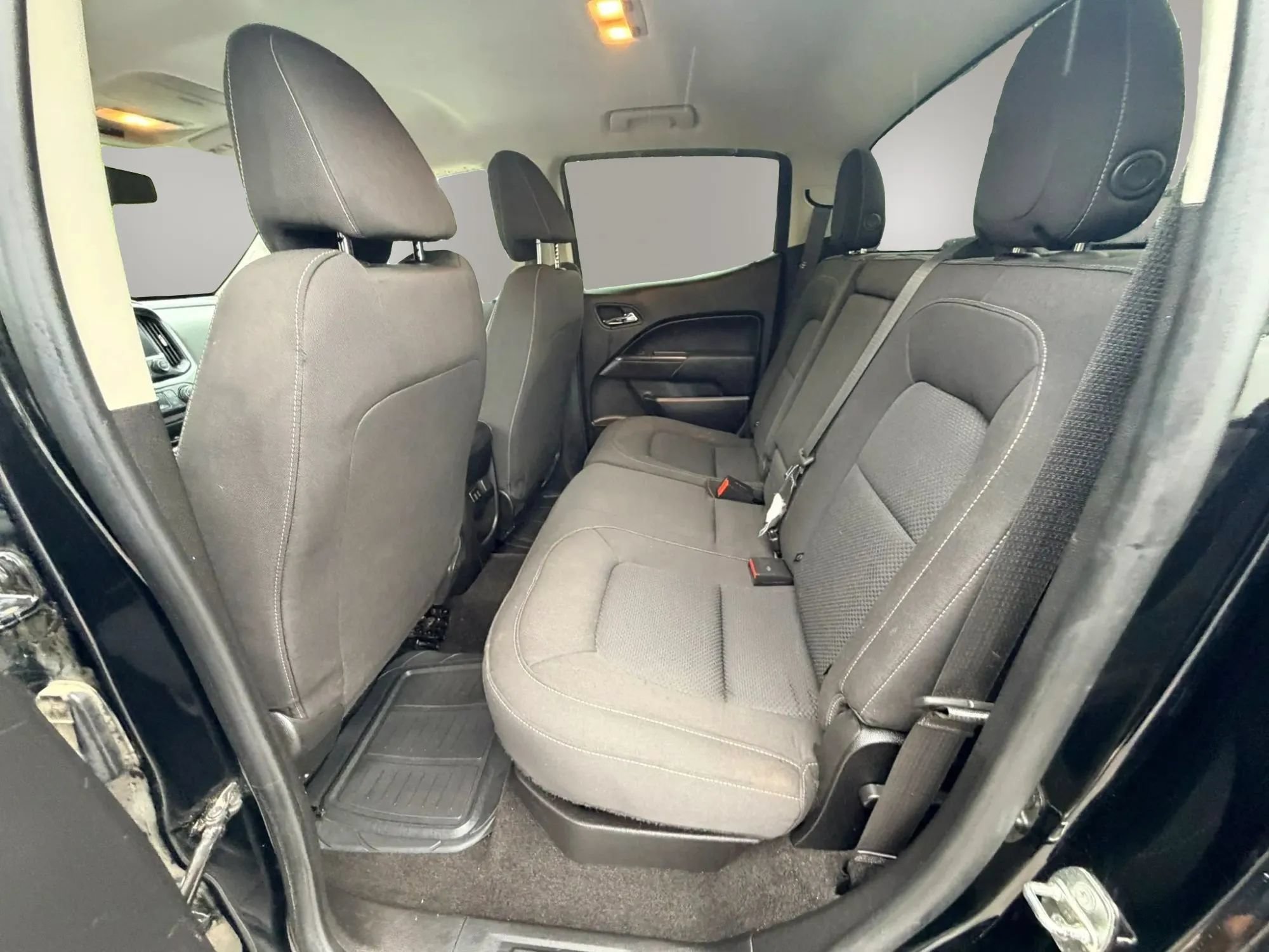 Used 2018 Chevrolet Colorado LT RWD image 21