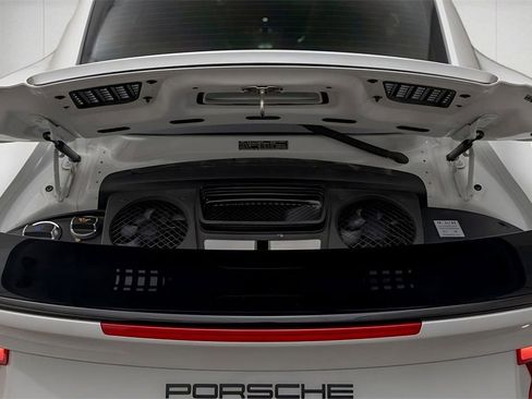 Used 2019 Porsche 911 Turbo S image 15