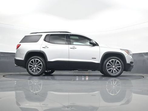 Used 2019 GMC Acadia SLT AWD/4WD image 24