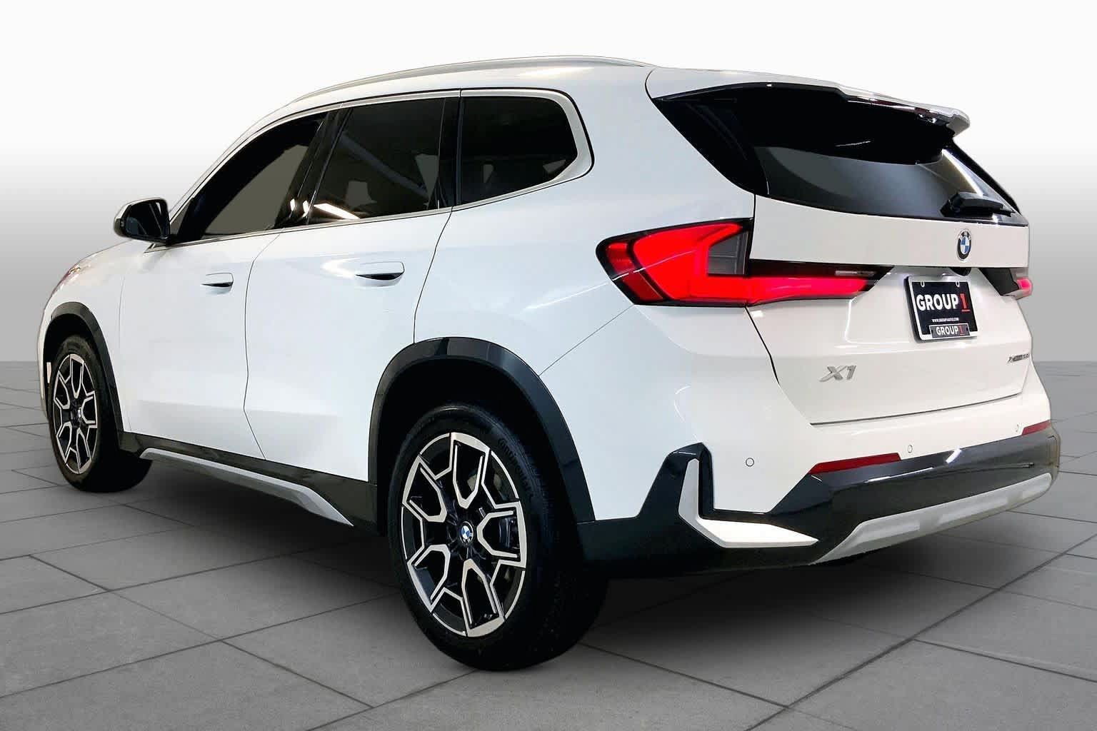 New 2027 BMW X1 xDrive28i AWD/4WD image 12