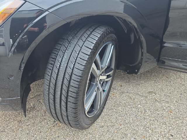 Used 2018 Volvo XC60 T6 R-Design w/ Convenience Package AWD/4WD image 33