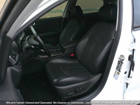 Used 2020 Kia Optima Premium image 12
