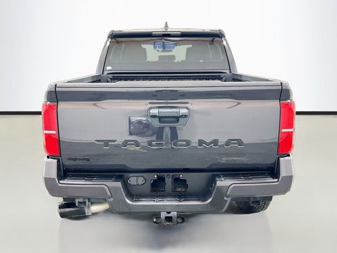 Used 2024 Toyota Tacoma TRD Off-Road AWD/4WD image 5