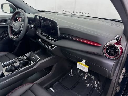 New 2026 Chevrolet Equinox RS w/ Convenience Package III FWD image 30