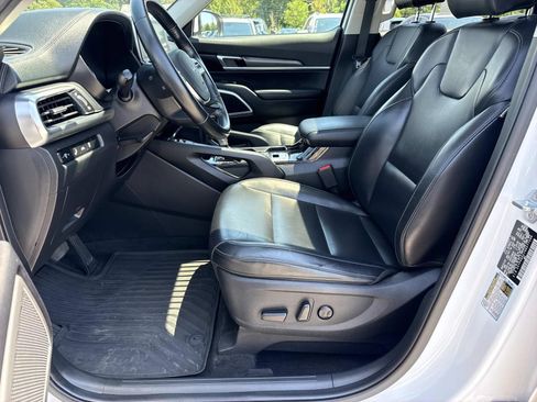 Used 2022 Kia Telluride S AWD/4WD image 29