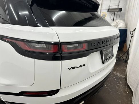 Used 2023 Land Rover Range Rover Velar R-Dynamic S AWD/4WD image 11