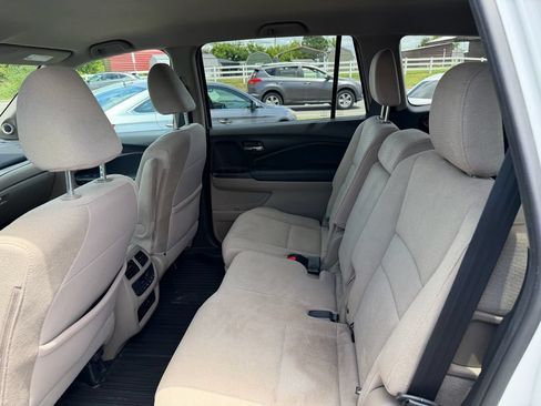 Used 2018 Honda Pilot EX image 15
