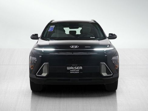 Used 2025 Hyundai Kona SEL image 8