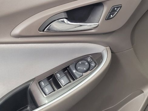 Used 2023 Chevrolet Malibu LS FWD image 27