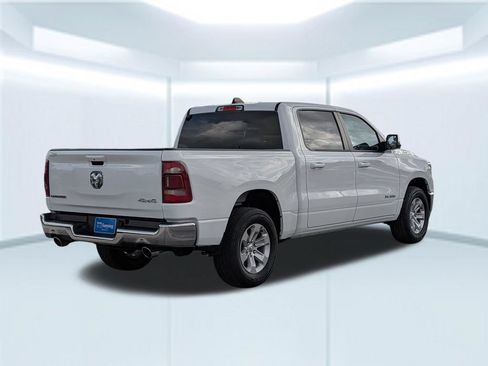 Used 2024 RAM 1500 Laramie AWD/4WD image 3