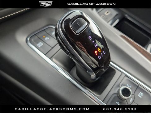 Used 2023 Cadillac Escalade ESV Sport Platinum image 16