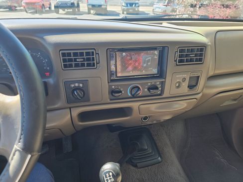 Used 2000 Ford F250 4x4 SuperCab Super Duty image 13