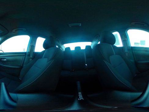 Used 2025 Nissan Sentra SV image 40