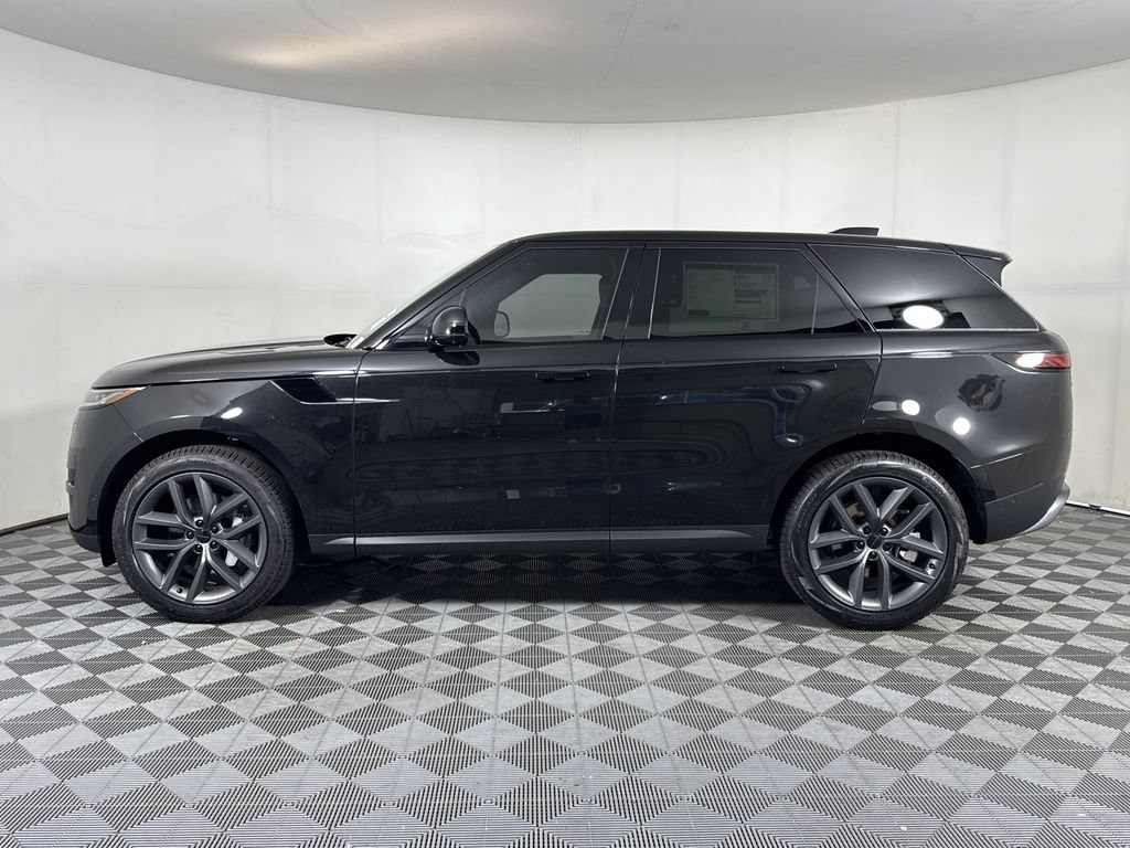 New 2027 Land Rover Range Rover Sport SE AWD/4WD image 2
