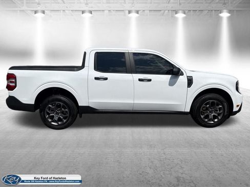 Certified 2025 Ford Maverick XLT w/ Equipment Group 301A AWD/4WD image 9