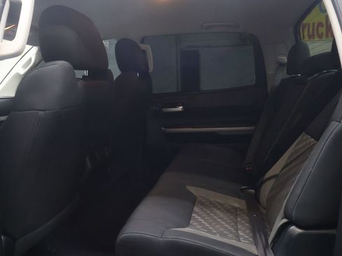 Used 2018 Toyota Tundra SR5 w/ TRD Off Road Package image 14