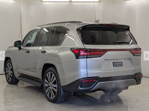 New 2026 Lexus LX 700h Luxury w/ Appearance Package image 5