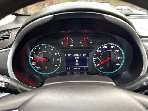 Used 2024 Chevrolet Malibu LT image 9