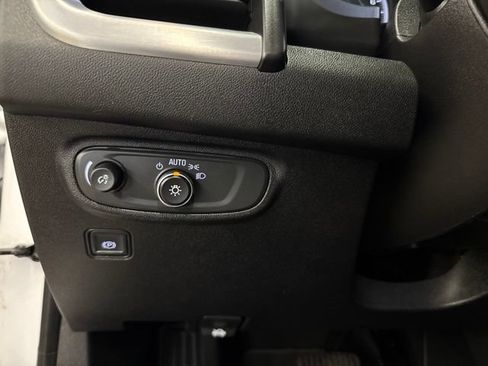Used 2018 GMC Terrain SLE w/ Driver Convenience Package AWD/4WD image 20