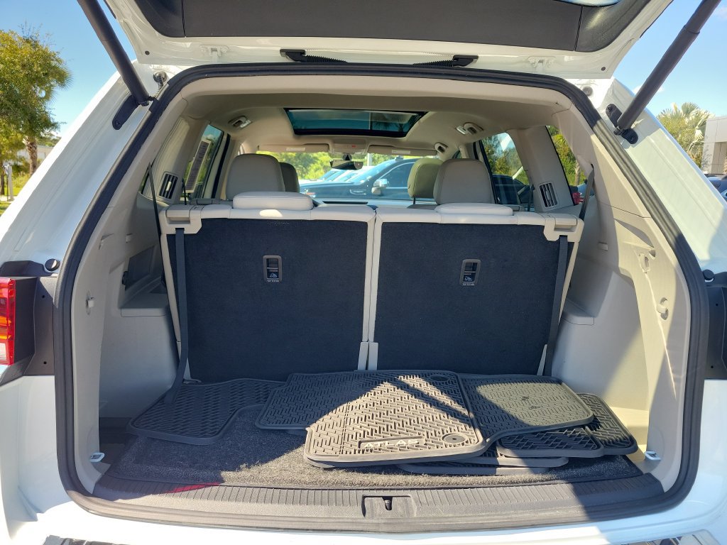 Used 2021 Volkswagen Atlas SE w/ Panoramic Sunroof Package FWD image 29