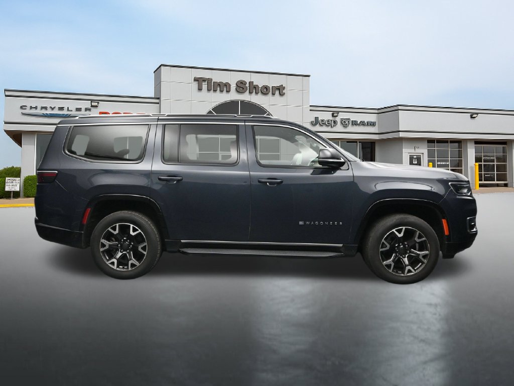Used 2024 Jeep Wagoneer Series III AWD/4WD image 6