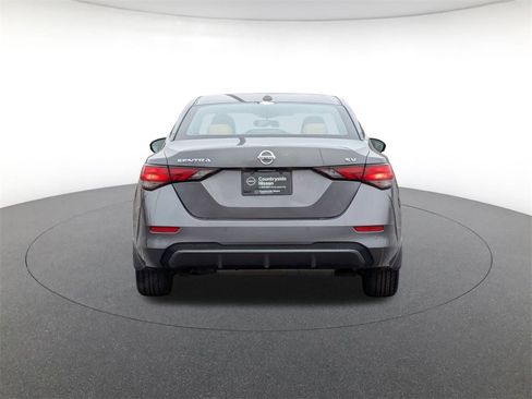 Used 2020 Nissan Sentra SV w/ SV Premium Package image 6