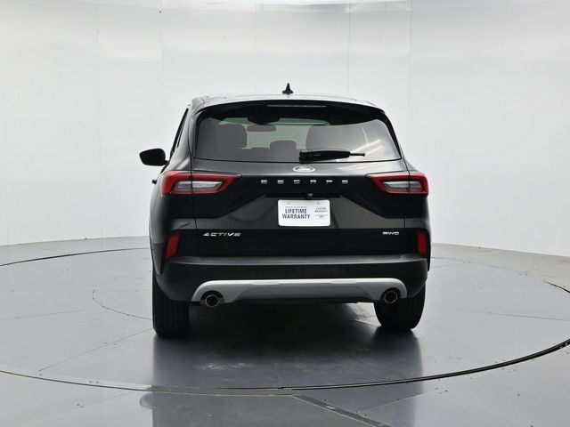 Certified 2024 Ford Escape Active AWD/4WD image 8
