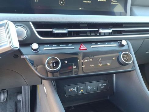 New 2026 Hyundai Sonata SEL AWD/4WD image 17