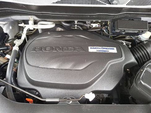 Used 2020 Honda Pilot Touring image 30