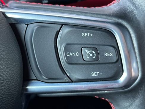 Used 2021 Jeep Wrangler Unlimited Rubicon image 39