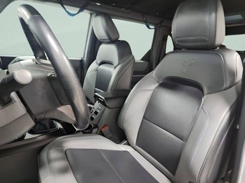 Used 2022 Ford Bronco Black Diamond AWD/4WD image 18