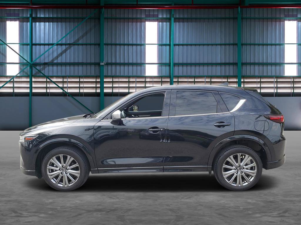 Used 2024 MAZDA CX-5 Signature AWD/4WD image 2