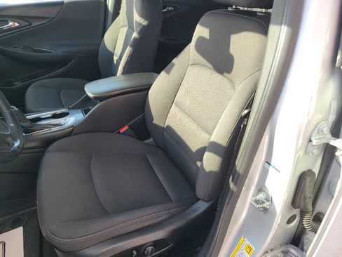 Used 2018 Chevrolet Malibu LT image 16