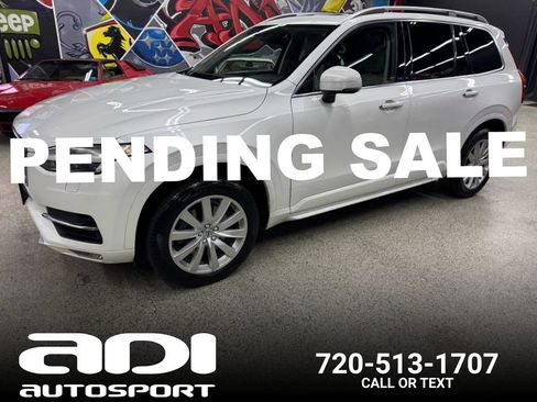 Used 2018 Volvo XC90 T6 Momentum w/ Momentum Plus Package AWD/4WD image 1