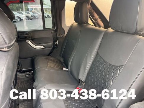 Used 2016 Jeep Wrangler Unlimited Rubicon AWD/4WD image 12