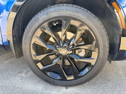 Used 2023 Kia Sorento SX AWD/4WD image 10