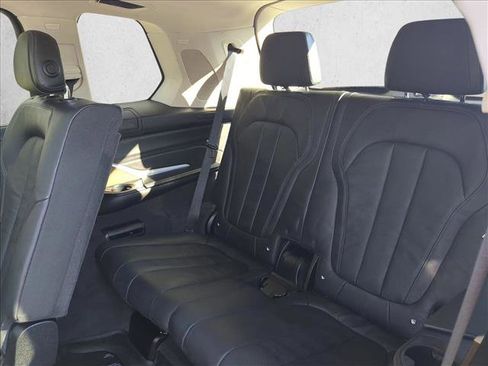 Used 2020 BMW X7 xDrive40i w/ Premium Package image 21