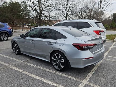 Used 2025 Honda Civic Sport Touring image 7