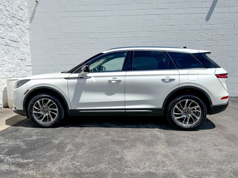 Used 2022 Lincoln Corsair AWD w/ Equipment Group 101A image 10