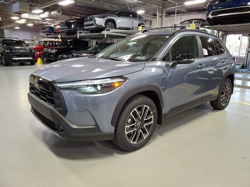 New 2026 Toyota Corolla Cross XLE image 2