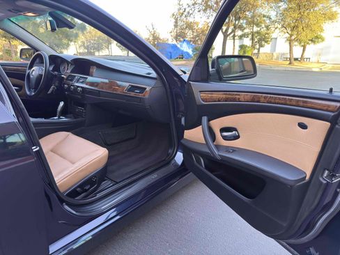 Used 2008 BMW 535xi Wagon w/ Premium Pkg image 52