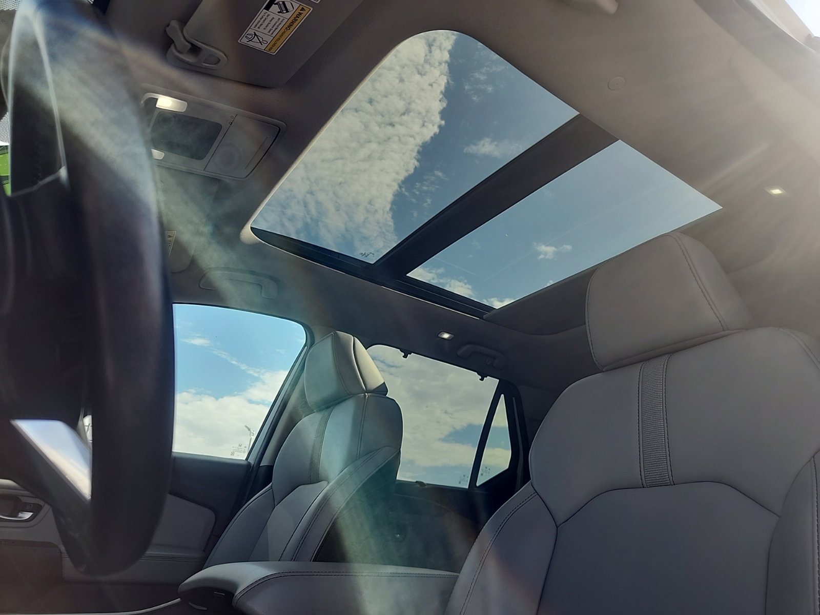 Used 2025 Honda Pilot Touring image 32