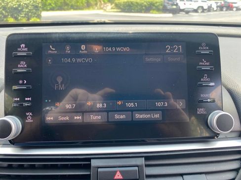 Used 2018 Honda Accord EX-L image 30