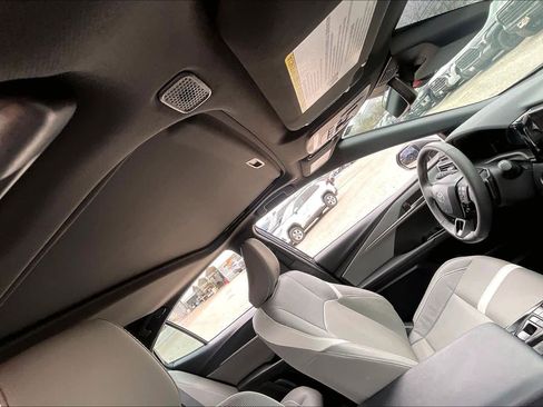 Used 2026 Toyota Camry SE w/ Convenience Package image 14