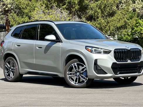 Used 2024 BMW X1 xDrive28i w/ Technology Package AWD/4WD image 2