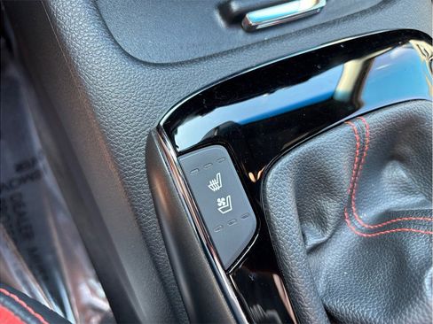 Used 2017 Kia Forte SX image 30