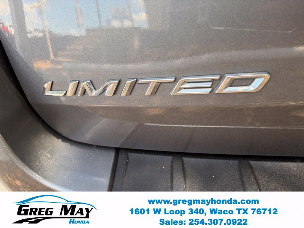 Used 2021 Ford Explorer Limited w/ Equipment Group 301A RWD image 16
