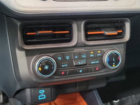 Used 2023 Ford Maverick XLT w/ XLT Luxury Package image 29